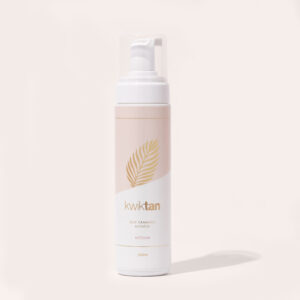 Kwiktan Medium Pjena za Samotamnjenje Prirodno Zlatni Ujednačeni Ten 200ml